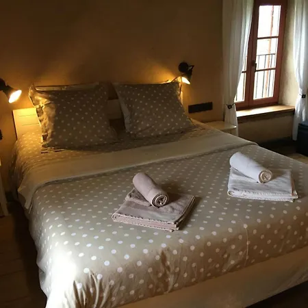 Casa vacanze Le Refuge De Théoline Lathus St Remy